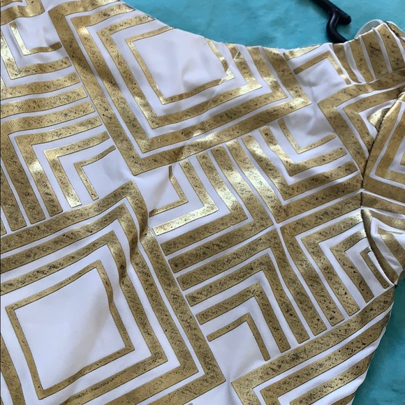 Arden B Gold & White Dress - Picture 3 of 3